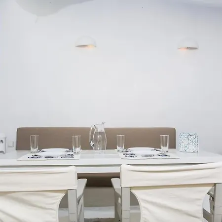 Holiday home Hidden Gem Authentic Cycladic House In Paros *